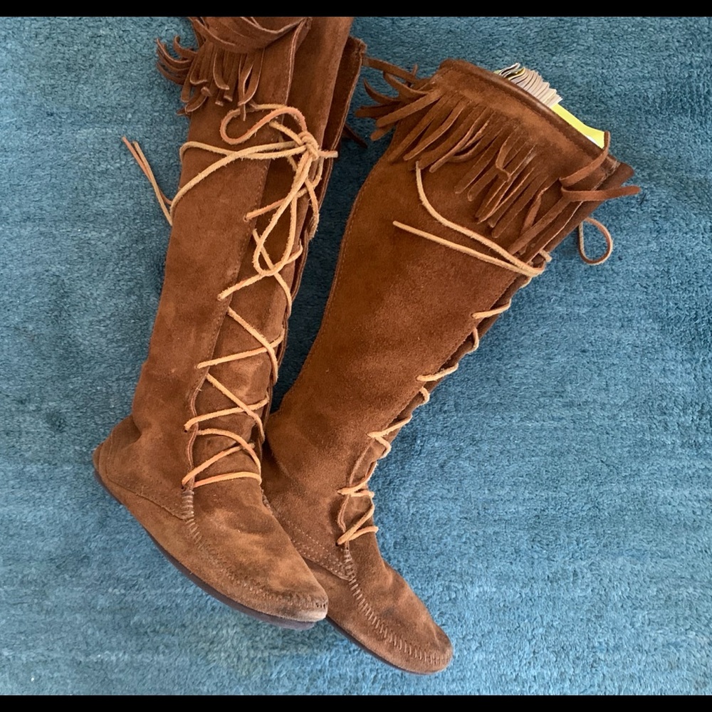 Minnetonka Moccasins Fringe Suede Knee High Boots